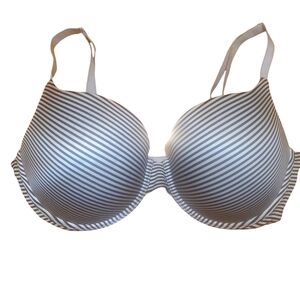 Victoria's Secret 38 DD